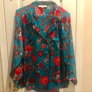 LOFT PLUS pajama like silky like top! Size 24